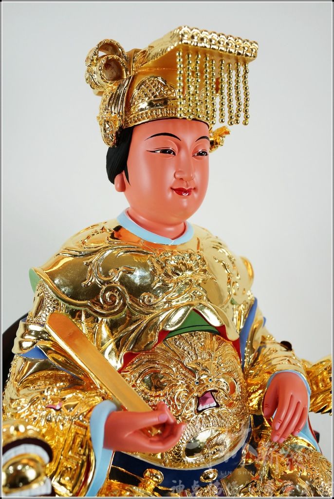 新發神藝-天上聖母．佛法媽祖(按金彩繪．台灣純金金箔粉面)