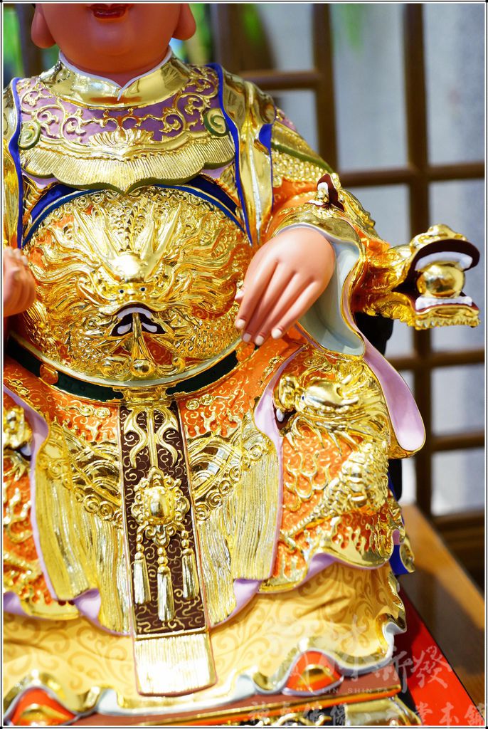 新發神藝-媽祖娘娘(橘底袍．金身．黑面創作)