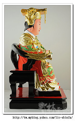 神像-一尺六梢楠木-龍鳳袍媽祖(特殊奏板如意體) 神像-一尺六梢楠木-龍鳳袍媽祖(特殊奏板如意體)