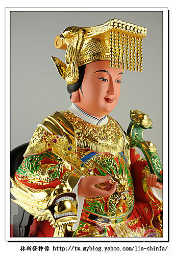 神像-一尺六梢楠木-龍鳳袍媽祖(特殊奏板如意體)