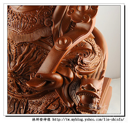 神像-一尺六梢楠木-龍鳳袍媽祖(特殊奏板如意體)