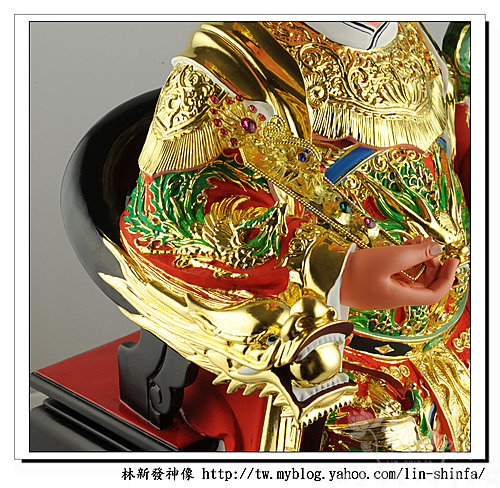 神像-一尺六梢楠木-龍鳳袍媽祖(特殊奏板如意體) 神像-一尺六梢楠木-龍鳳袍媽祖(特殊奏板如意體)