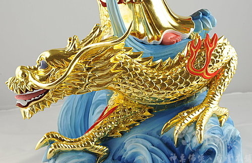 新發神藝-昇龍觀音(香樟原色．檀香金身)