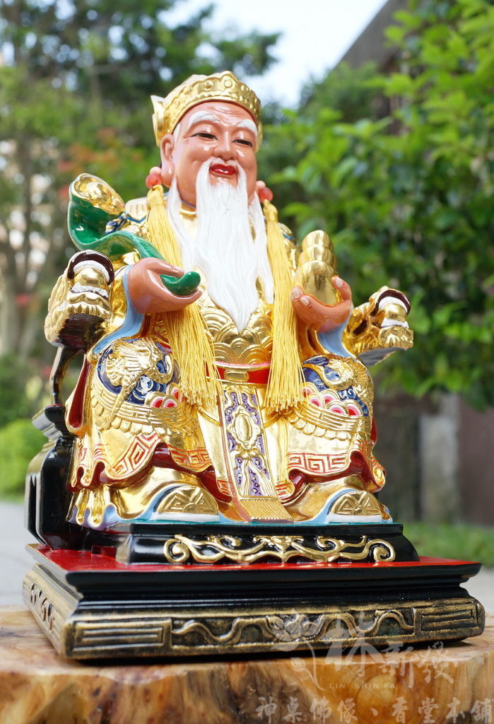 新發神藝-福德正神(馬來西亞跨海訂製，八吋八金身．描金)