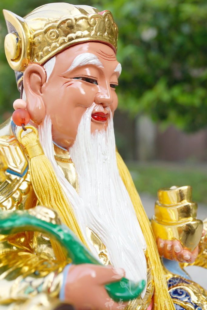 新發神藝-福德正神(馬來西亞跨海訂製，八吋八金身．描金)