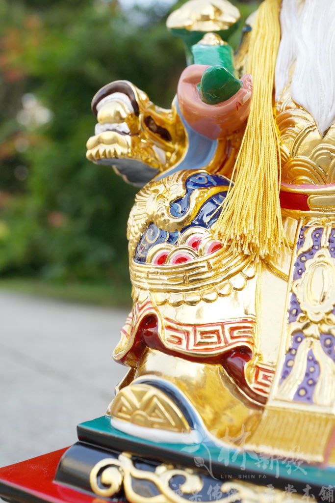 新發神藝-福德正神(馬來西亞跨海訂製，八吋八金身．描金)
