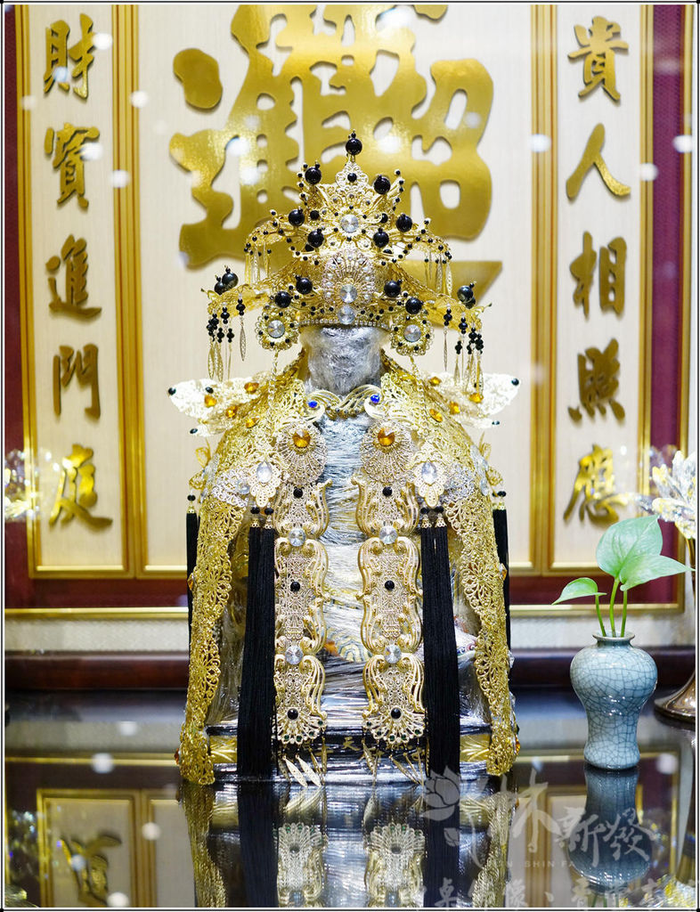 金黃神甲-銅片神甲．手工王帽