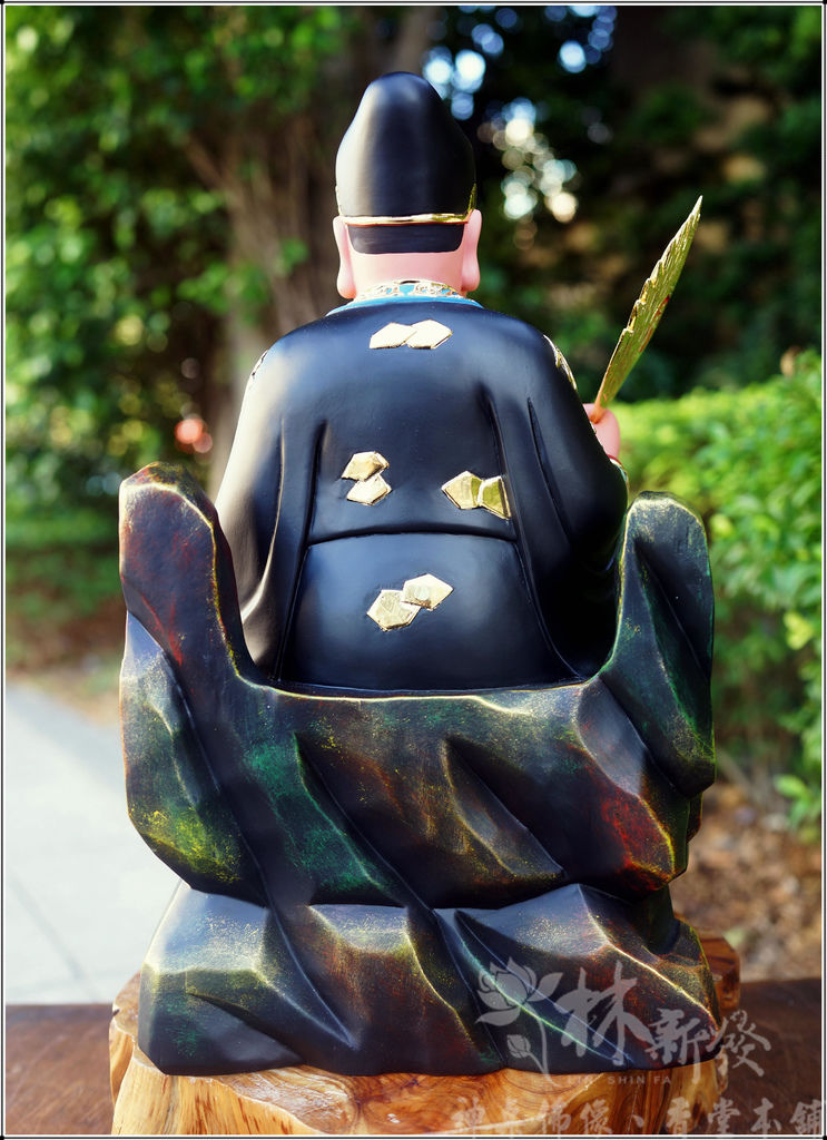 新發神藝-濟公禪師(黑袍補丁．金身佛衣)