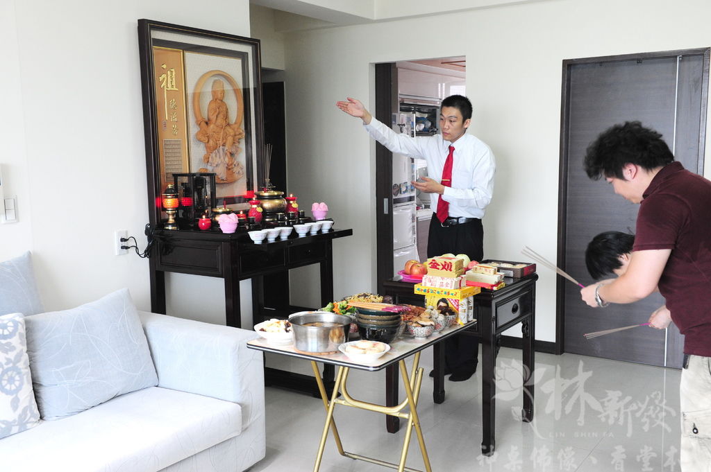 林新發擇日安神位-台中黃先生安座大吉_024.JPG 林新發擇日安神位-台中黃先生安座大吉_024.JPG