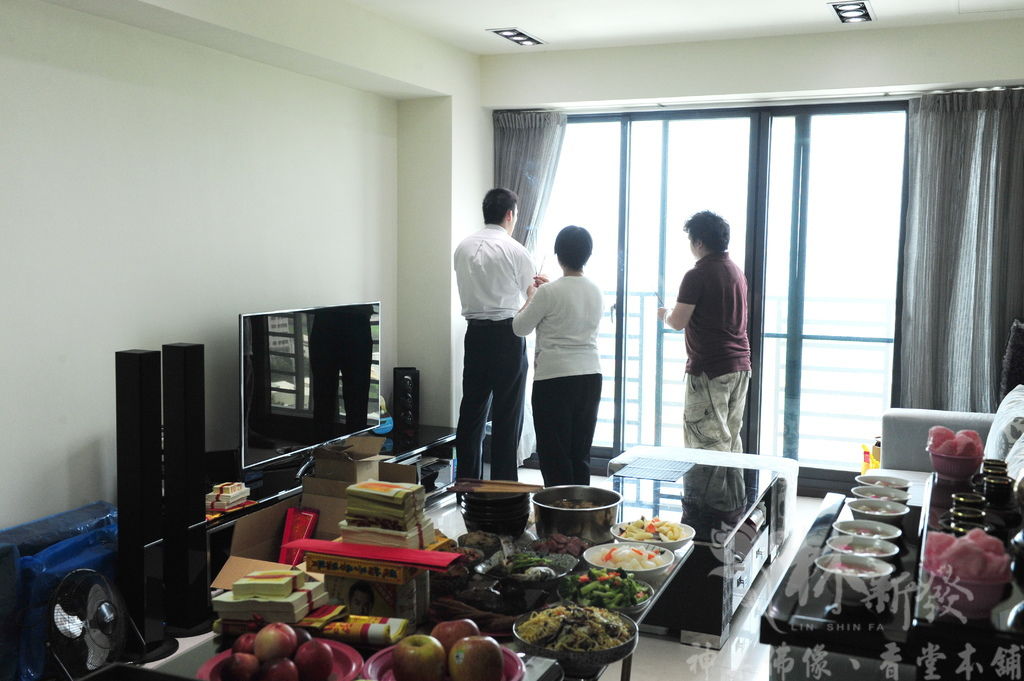 林新發擇日安神位-台中黃先生安座大吉_022.JPG 林新發擇日安神位-台中黃先生安座大吉_022.JPG