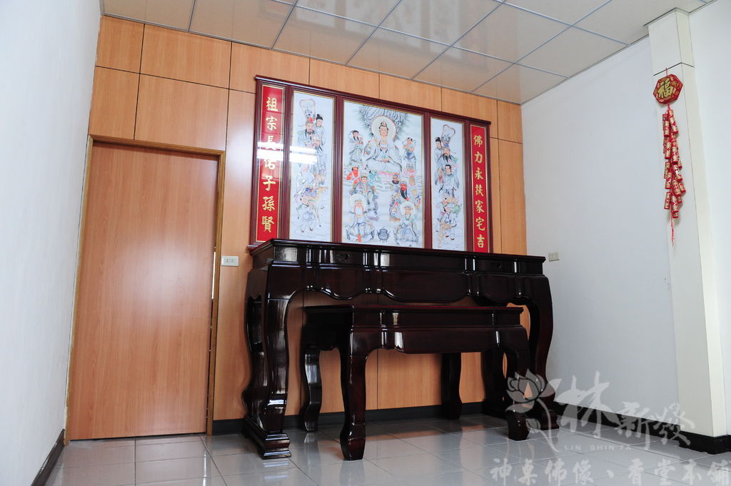 烏心石神桌 (2).jpg 烏心石神桌 (2).jpg