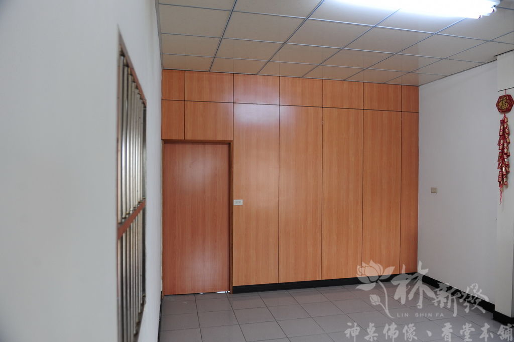 烏心石神桌 (1).jpg 烏心石神桌 (1).jpg