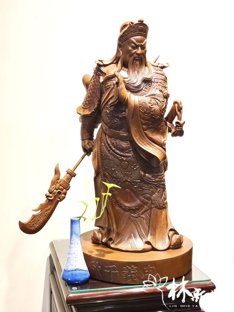 綠檀忠義千秋關聖帝君 (9).jpg