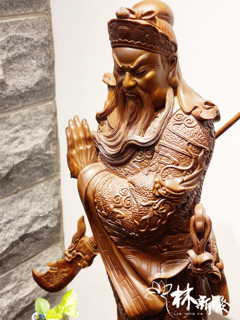 綠檀忠義千秋關聖帝君 (12).jpg