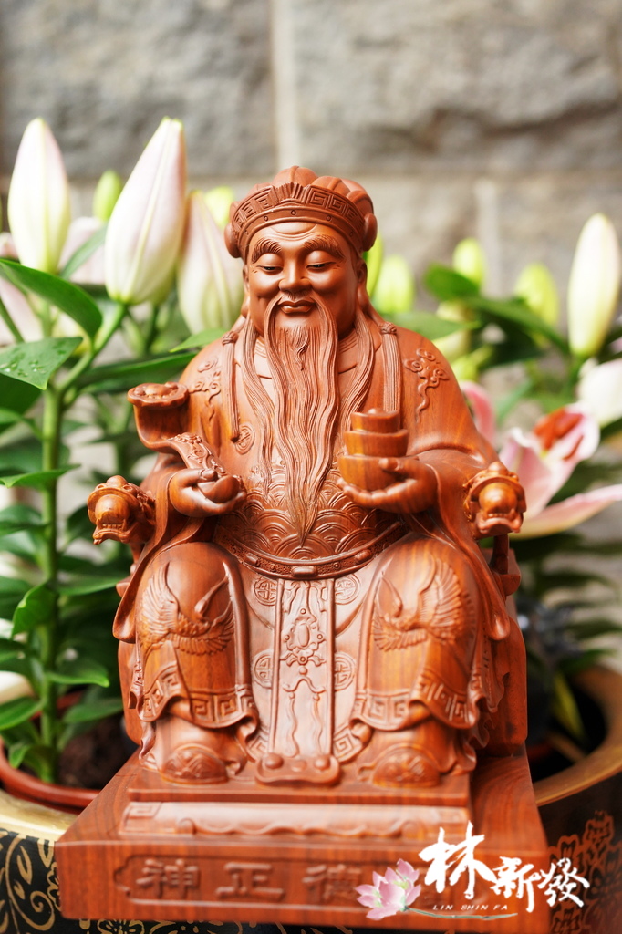 新發神藝-福德正神(得福氣．得財氣/八吋八綠檀木)