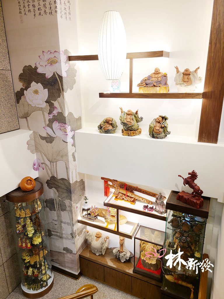 藝術空間 馬上發/小佛像及寶劍