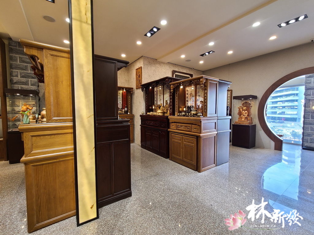 南崁林新發佛櫥作品 住家的佛桌