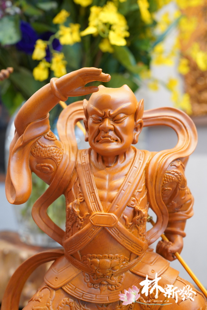 新發神藝-千順護法(八吋八手工戰神體)