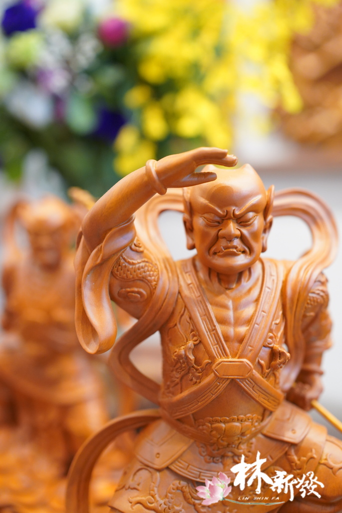 新發神藝-千順護法(八吋八手工戰神體)