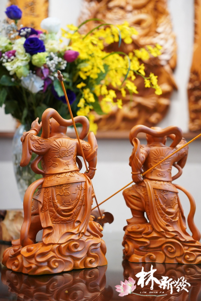 新發神藝-千順護法(八吋八手工戰神體)