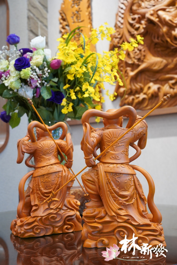 新發神藝-千順護法(八吋八手工戰神體)