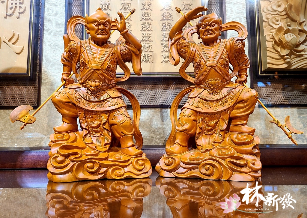 新發神藝-千順護法(八吋八手工戰神體)