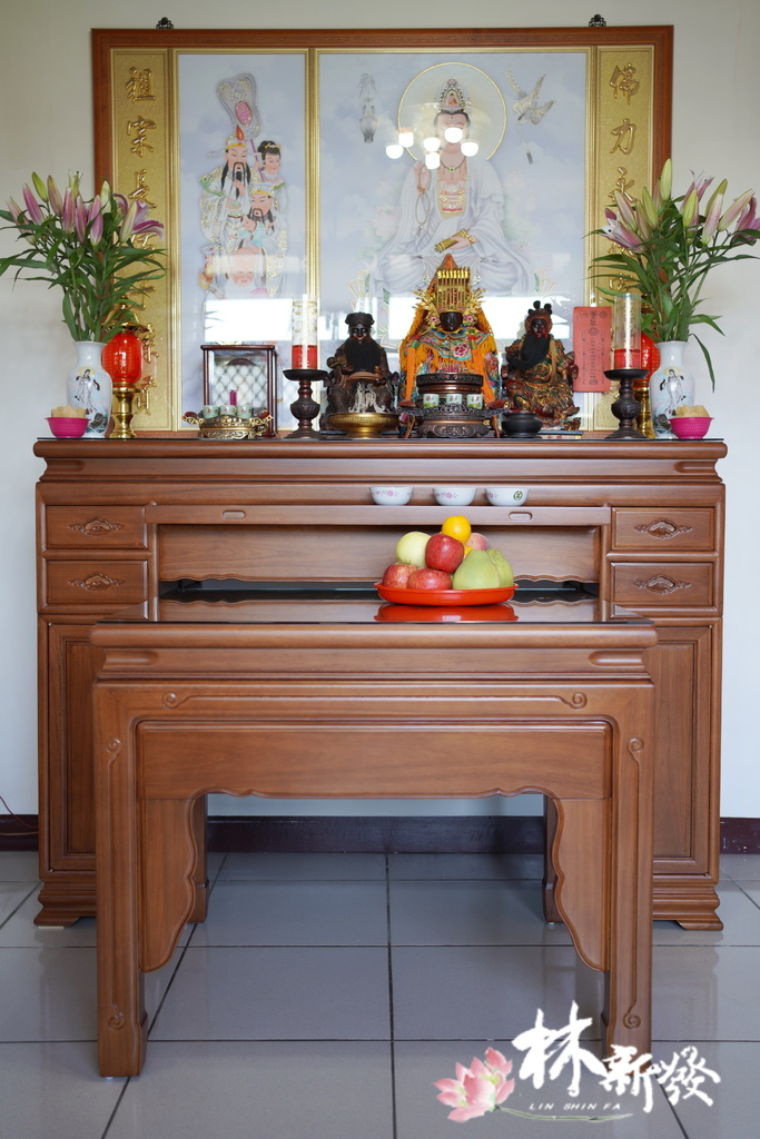 五尺八-黃金檀素面桶桌-002.JPG 五尺八-黃金檀素面桶桌-002.JPG