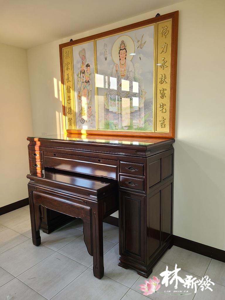 新發神桌-桶桌式神桌(黑紫檀.蓮花雕刻款/素面款) 新發神桌-桶桌式神桌(黑紫檀.蓮花雕刻款/素面款)