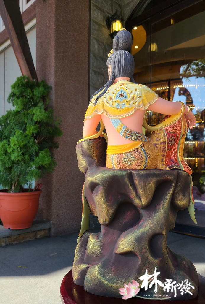 持經細彩自在觀音南式風格 -002.jpg 持經細彩自在觀音南式風格 -002.jpg