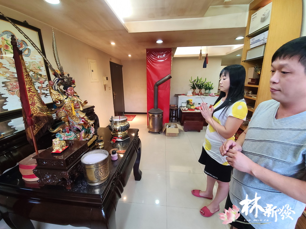 施施-001.jpg 施施-001.jpg