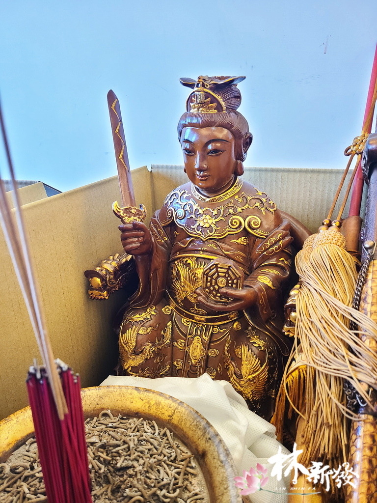 十多年前的檜木佛櫥-004.jpg 十多年前的檜木佛櫥-004.jpg