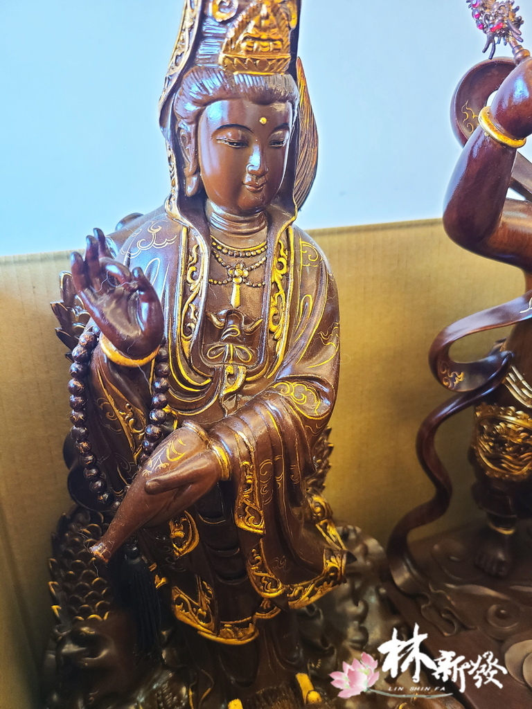 十多年前的檜木佛櫥-008.jpg 十多年前的檜木佛櫥-008.jpg