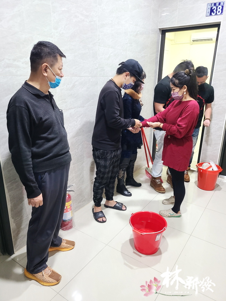 黑面文殊菩薩-014.jpg 黑面文殊菩薩-014.jpg