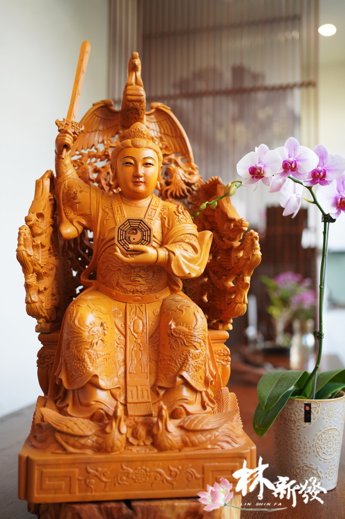 九鳳椅九天娘娘完成-001.JPG 九鳳椅九天娘娘完成-001.JPG