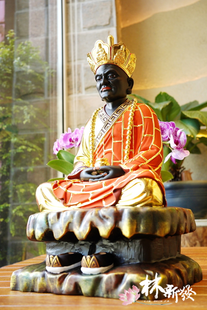 20241022一尺三梢楠祖師公客訂_02.JPG