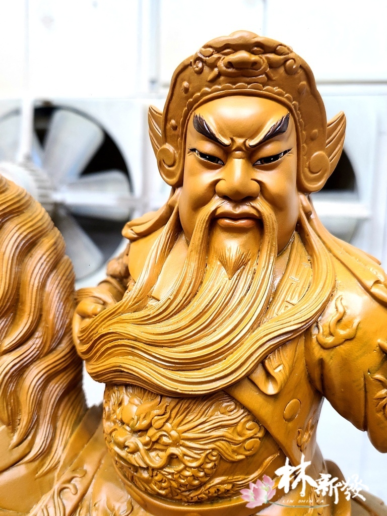 新發神藝-關聖帝君(過五關斬六將/尺三香樟原色) 新發神藝-關聖帝君(過五關斬六將/尺三香樟原色)