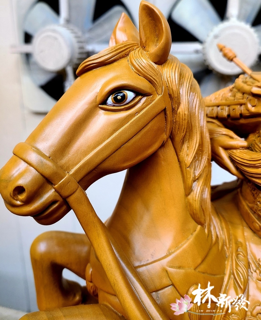 新發神藝-關聖帝君(過五關斬六將/尺三香樟原色) 新發神藝-關聖帝君(過五關斬六將/尺三香樟原色)