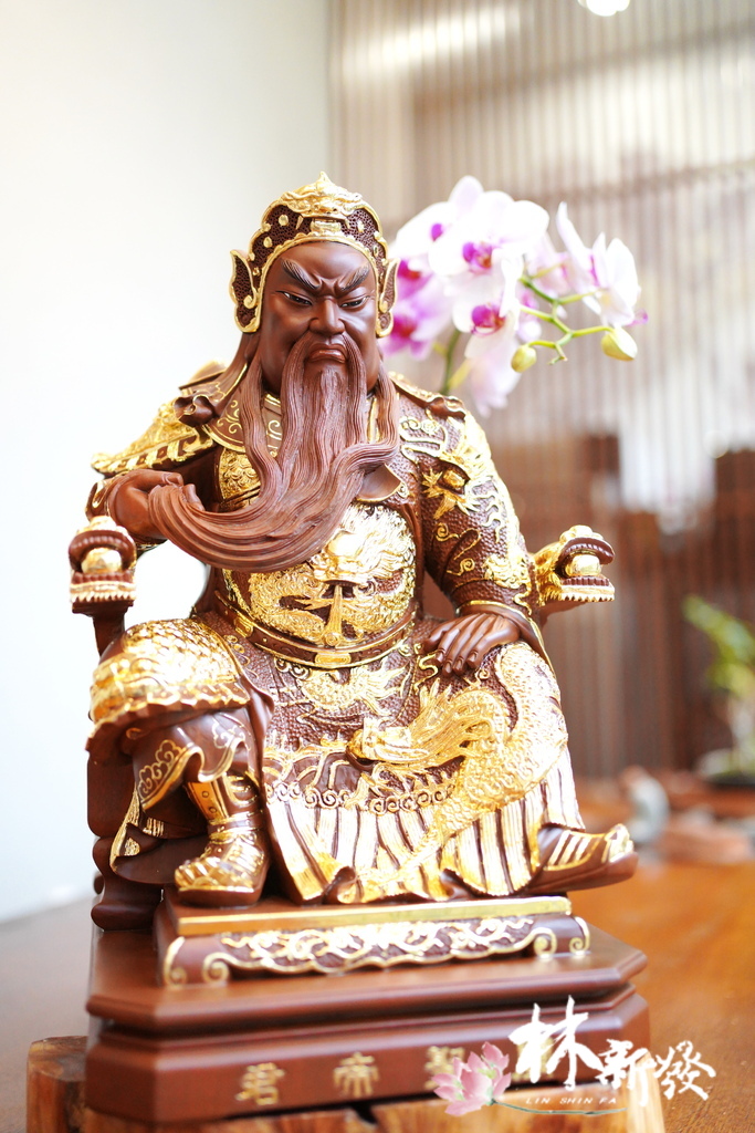 綠檀帝君.描金完成-005.JPG 綠檀帝君.描金完成-005.JPG