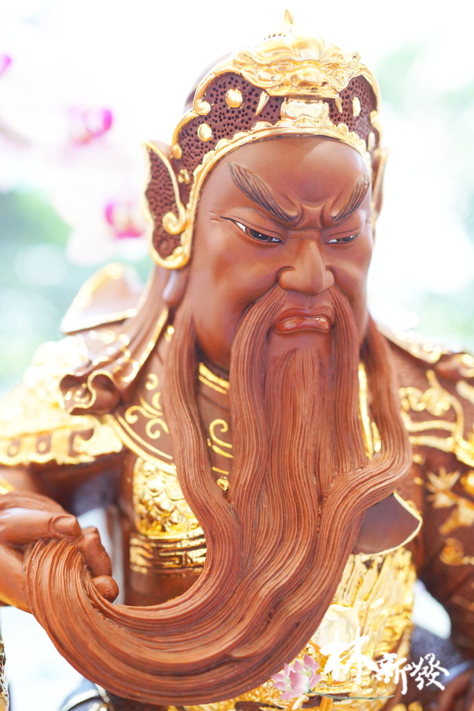 綠檀帝君.描金完成-007.JPG 綠檀帝君.描金完成-007.JPG