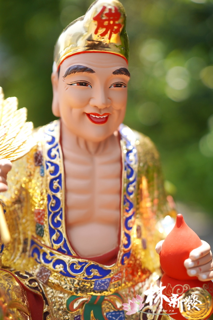 八吋八按金濟公師父-007.JPG