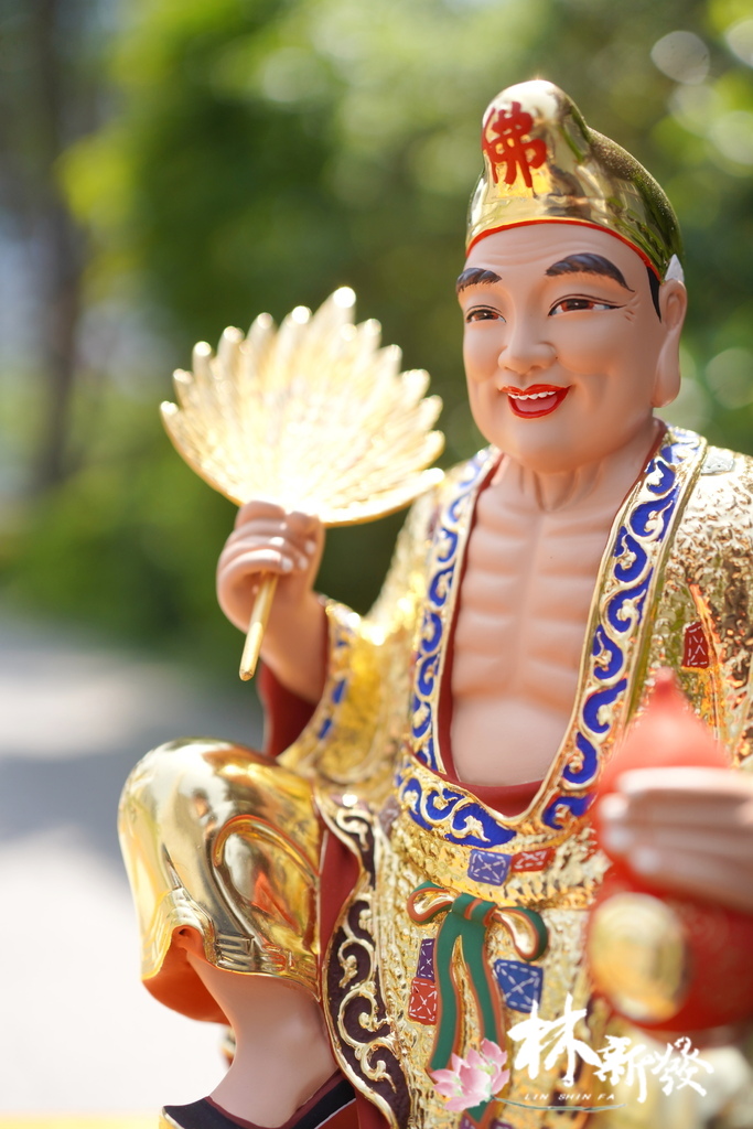 八吋八按金濟公師父-008.JPG