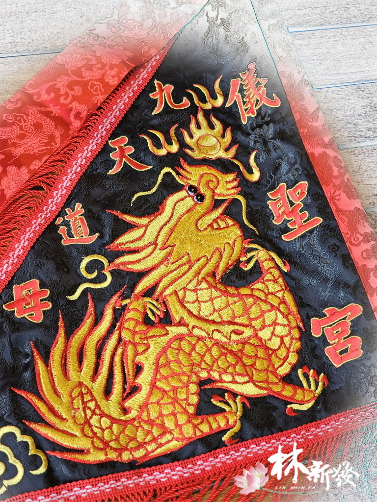 20250309-黑底龍令(金．銀．紫．粉．黃．藍．三龍)_19.jpg