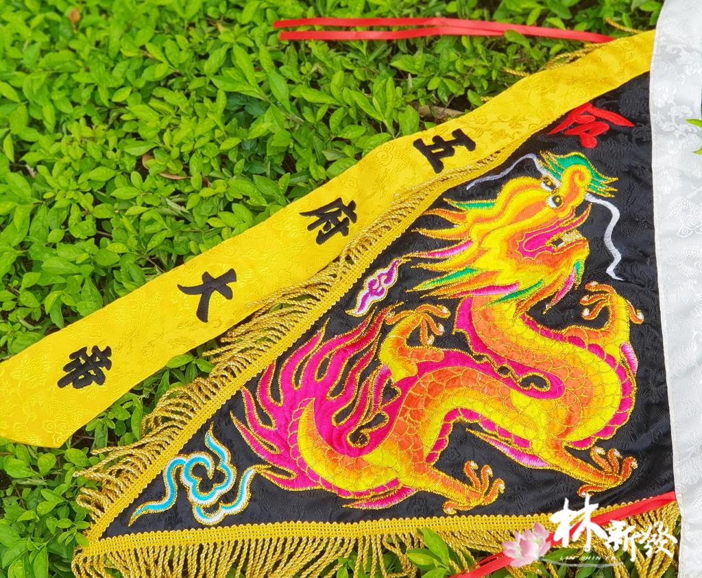 20250309-黑底龍令(金．銀．紫．粉．黃．藍．三龍)_38.jpg
