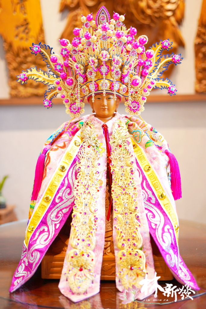 20250410-母娘鳳冠-042.JPG