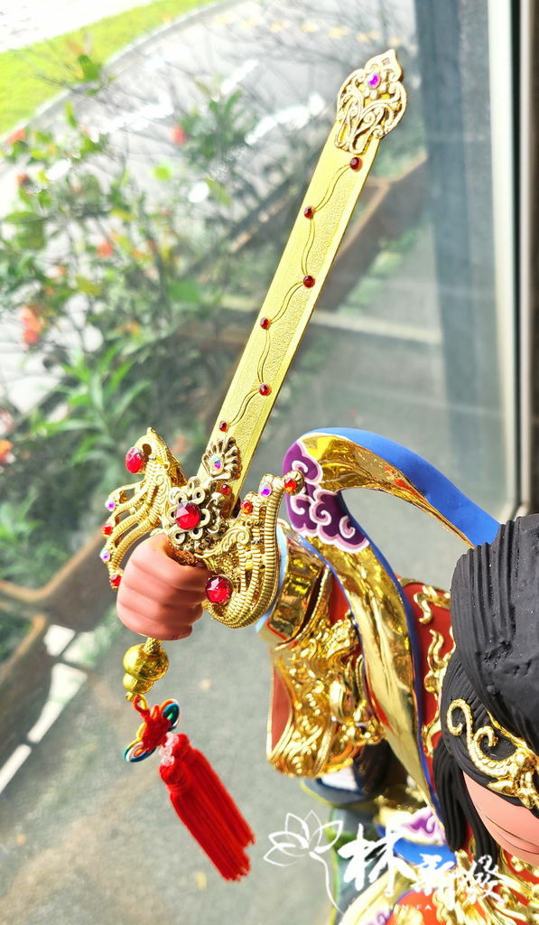 神劍-玉帝．七星．無極．青虹．萬仞．龍淵．破山．雌雄．軒轅劍