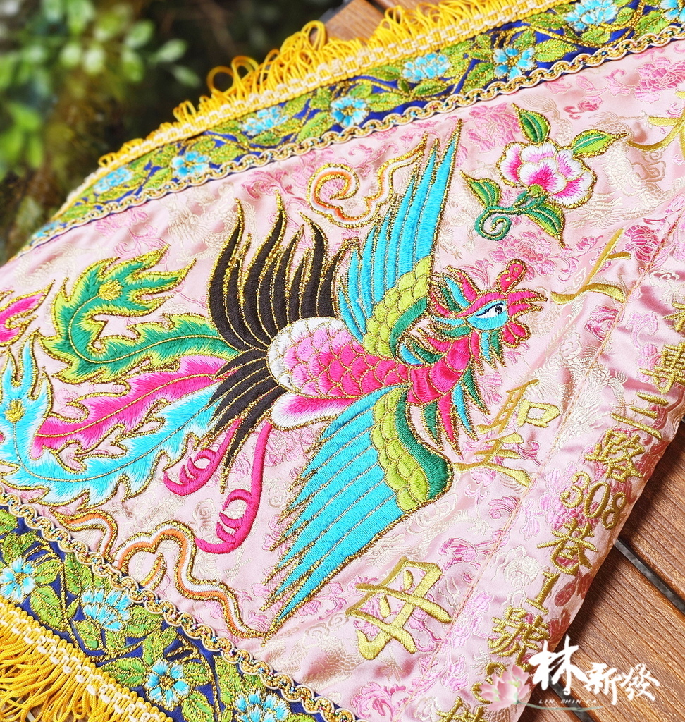 20250501-粉色忍冬花旗 (7).jpg 20250501-粉色忍冬花旗 (7).jpg