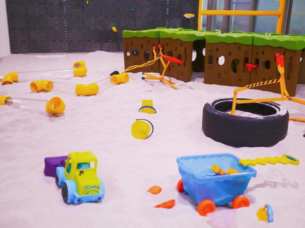 12605745910299.jpg 12605745910299.jpg