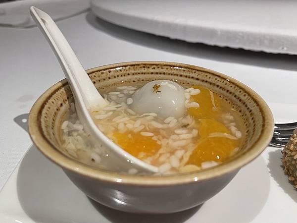 酒釀甜湯圓.jpg