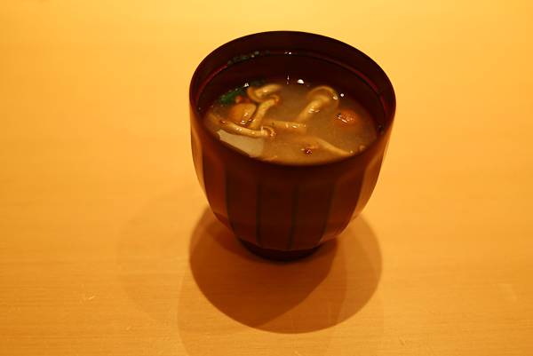 24滑菇味噌湯.JPG