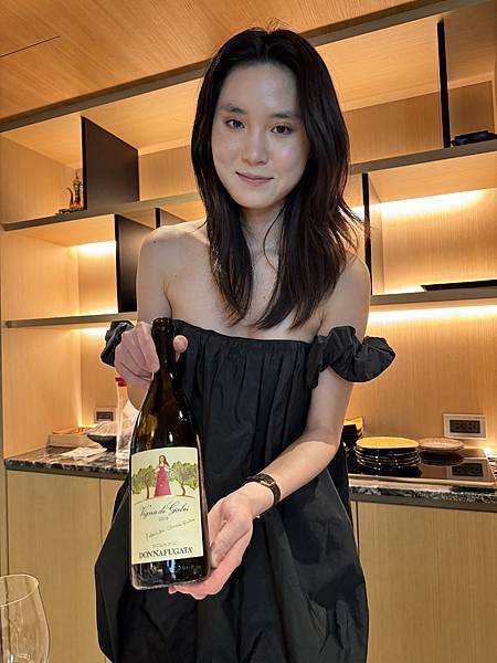 04多娜佳塔酒莊卡布里園白酒